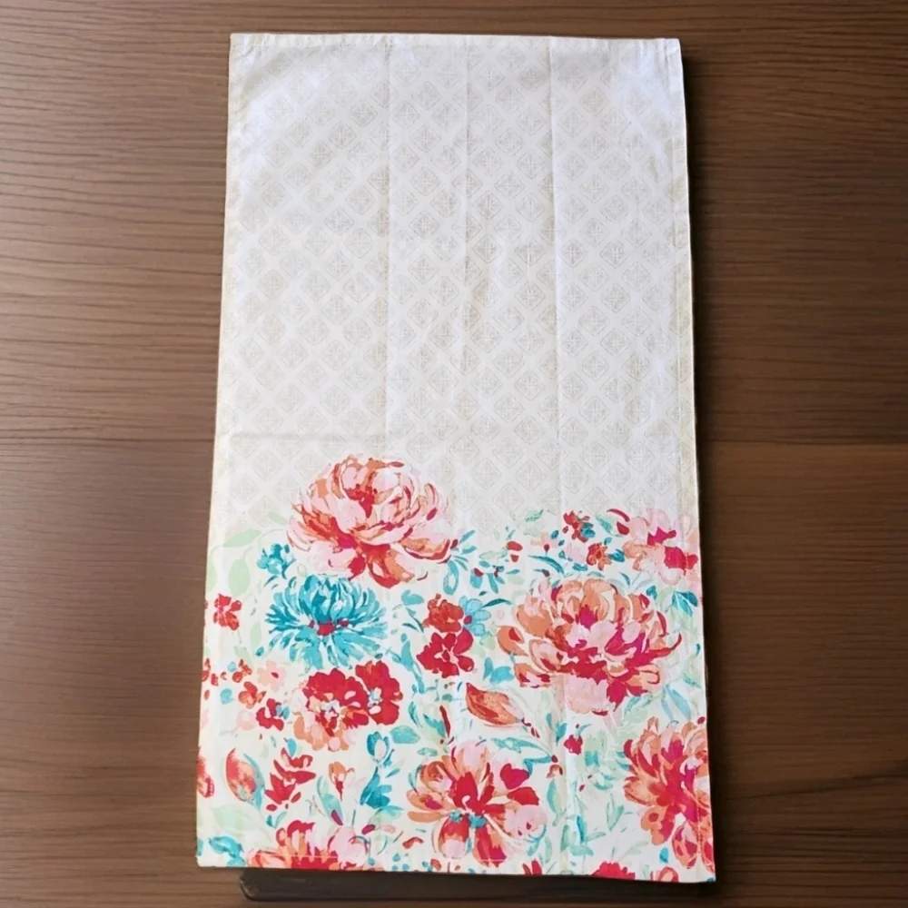 NWOT The Pioneer Woman Gorgeous Garden Cotton Kitchen Towel